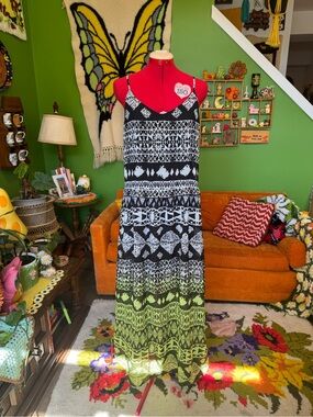 Black and Lime Patterned Maxi Dress - Sleeveless V-Neck